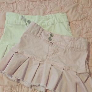 The Children's Place Light Pink and Cream Skorts